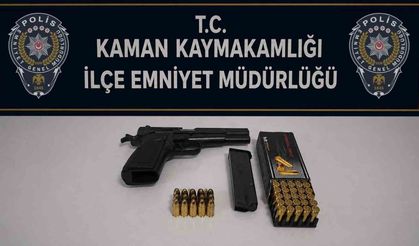 Kaman'da ruhsatsız tabanca ve 52 fişek ele geçirildi