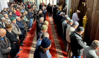 Cuma Hutbesinde Güzel Ahlak Çağrısı