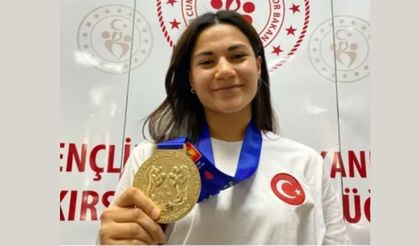 KIRŞEHİRLİ SUDENUR ASLAN AKDENİZ OYUNLARI’NDA RİNGE ÇIKACAK