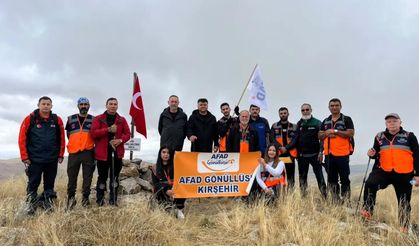 Kırşehir’de Gönül Dağı Zirve Yürüyüşü Düzenlendi