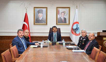 KIRŞEHİR’DE ÖĞRENCİ YURTLARI İÇİN GÜVENLİK TOPLANTISI