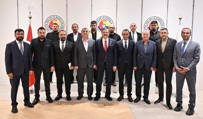 Kırşehir Ticaret Borsası’nın Yeni Yönetimi TOBB’u Ziyaret Etti
