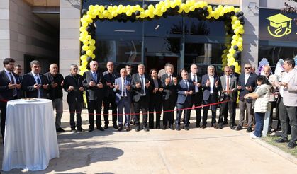 Kırşehir’de 1071 Kampüs Lounge hizmete açıldı