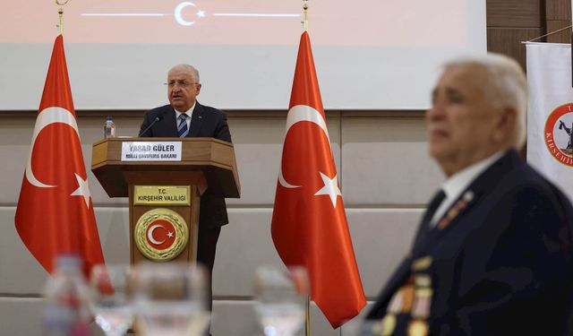 Bakanı Güler, Şehit aileleri ve gazilerle iftar yaptı