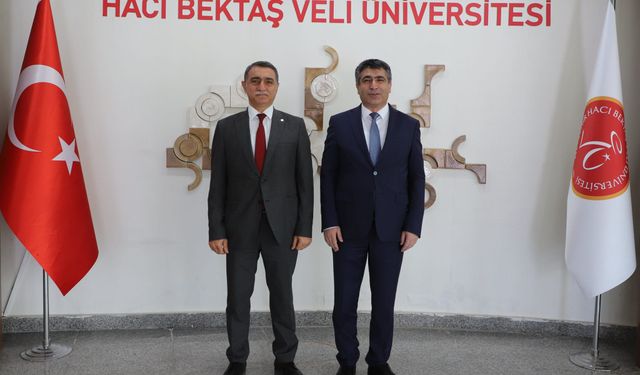 KAEÜ Rektörü  Karahocagil, Nevşehir'deki üniversitelerarası çalıştaya katıldı