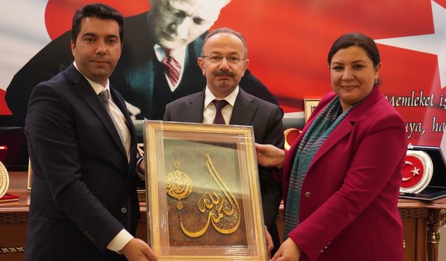 AK Parti MKYK Üyesi Temel Başalan Kaman Belediyesi’ni ziyaret etti