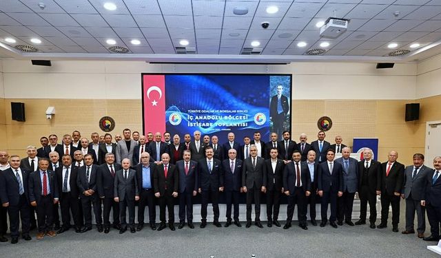 Başkan Neşet Yavuz, TOBB İç Anadolu Bölge Toplantısında Kırşehir’i temsil etti
