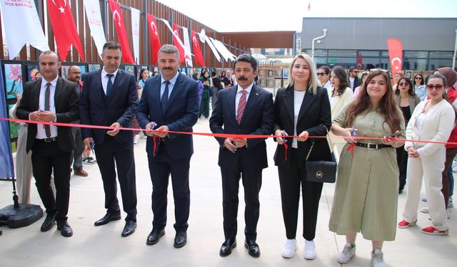 Kırşehir'de Gençlik Haftası Coşkusu: Sanat Sokağı Açıldı