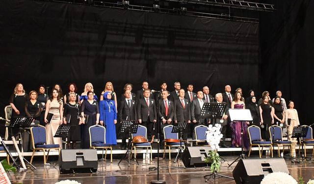 Yusuf Nalkesen Anma Konseri Kırşehir’de duygu dolu anlara sahne oldu