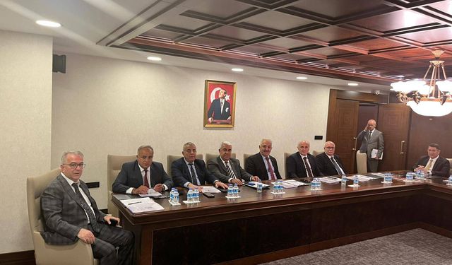 Öztürk: “Esnafımızın Sıkıntılarını Her Platformda Dile Getiriyoruz”