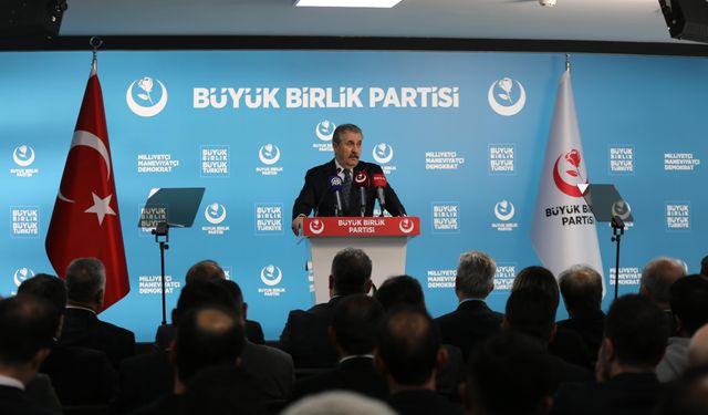 Yeniden Refah’tan istifa edenler BBP’ye katıldı