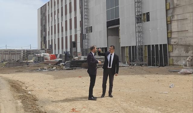 Ersoy’dan Hastane Şantiyesine Yakın Takip