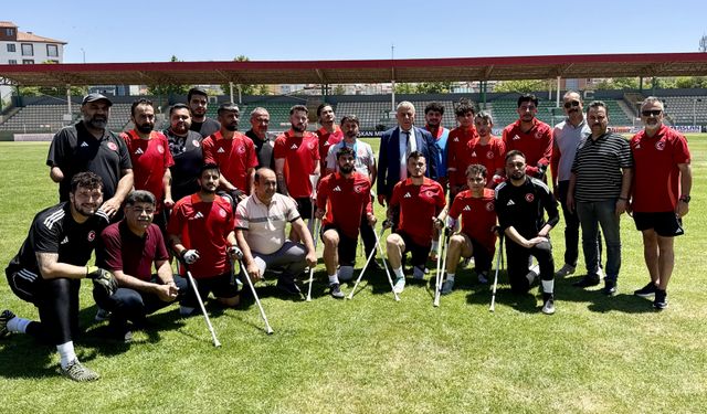 Ampute futbolun gol kralı Ömer Güleryüz'ün hedefi kaptan olarak da başarılarını sürdürmek