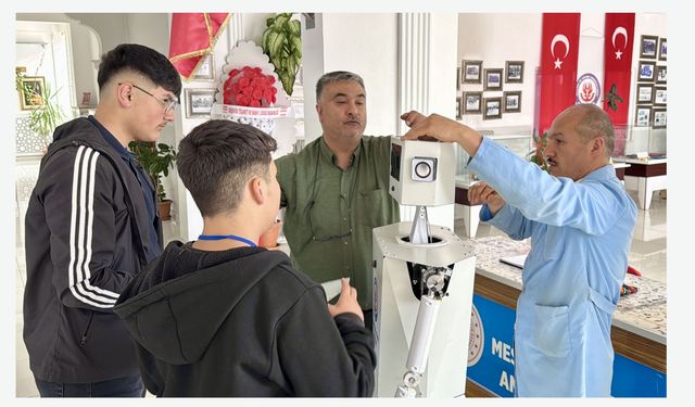“Meslek liselilerin” 6 ayda ürettiği robot hayran bırakıyor