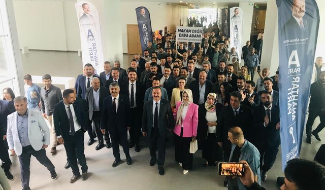 Anahtar Parti Lideri Ağıralioğlu: “Bayrak yarışındayız. Nöbet değişim hazırlığındayız”