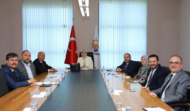 Milletvekili Erkan, AK Parti Genel Merkezi’nde Birim Toplantısına Katıldı