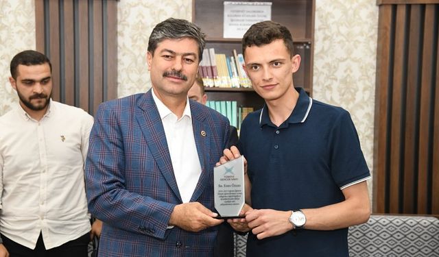 Milletvekili Necmettin Erkan, Ahi Evran Üniversitesinde Gençlerle Buluştu