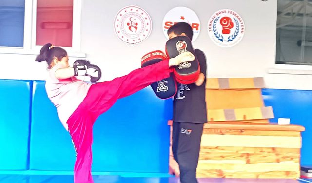 Mucur’da Sporla Büyüyen Nesiller: Kick Boks Eğitimleri Tüm Hızıyla Sürüyor