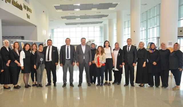 Yıl Sonu Sergisi Açıldı