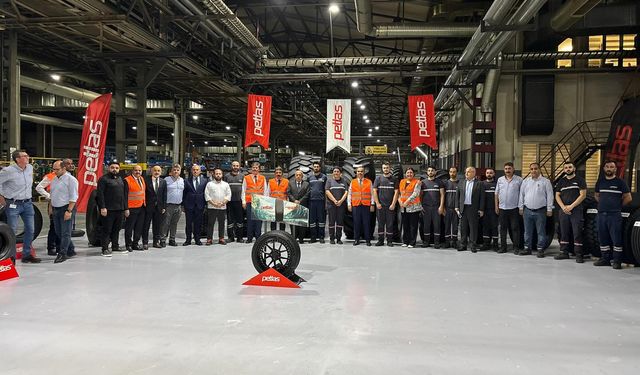 Bakan Kacır ve Protokol Heyeti, Kırşehir OSB’de Petlas Üretim Tesisini Ziyaret Etti