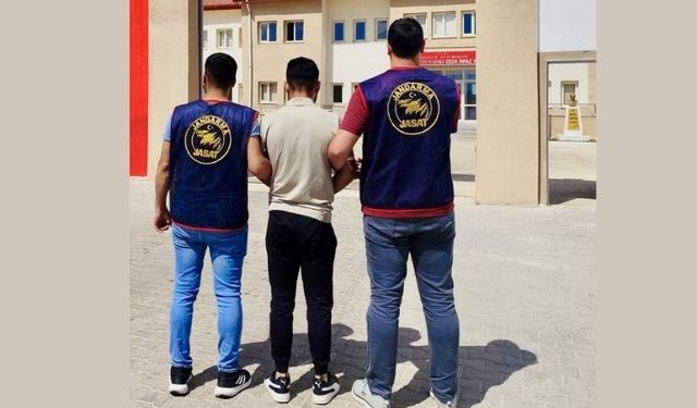 Kırşehir'de 8 yıl 9 ay kesinleşmiş hapis cezası bulunan hükümlü apartmanın bodrumunda yakalandı