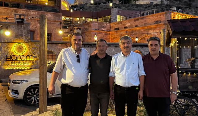 Üç İlin Temsilcileri Aynı Masada