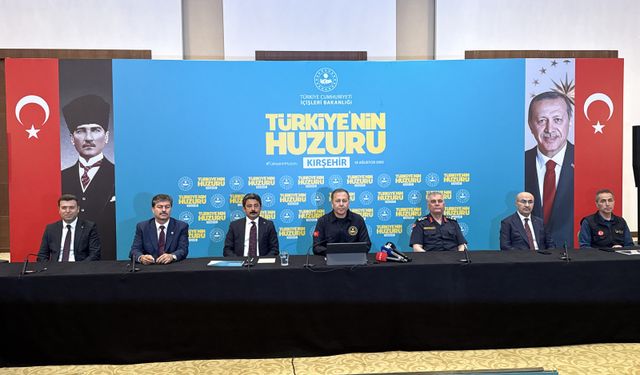 İçişleri Bakanı Yerlikaya, Kırşehir'de "Türkiye'nin Huzuru Toplantısı" sonrası konuştu:
