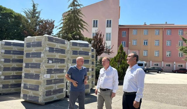 Yasin Gülşen, Okul Onarım Çalışmalarını İnceledi