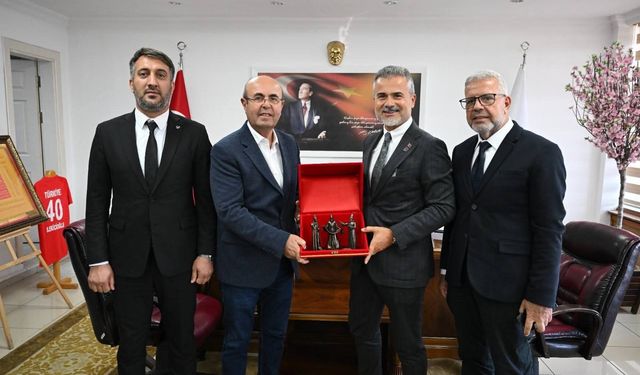 Yerel ve Genel Gündem Masaya Yatırıldı
