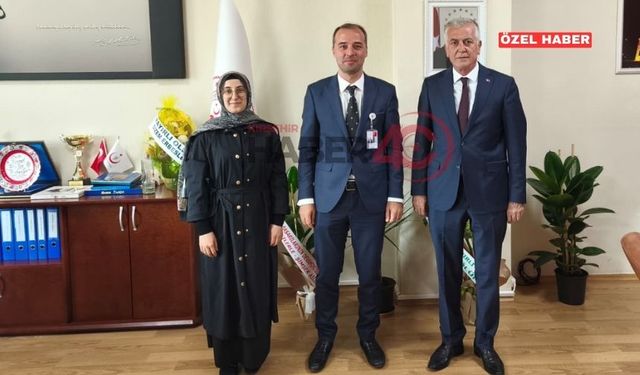 Murat Sürmeli’den Başhekim Erbesler’e Tebrik Ziyareti