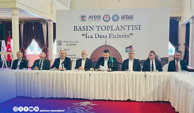 Rektör Karahocagil, “İlk Ders Filistin” Çağrı Toplantısına Katıldı