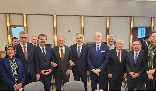 Necmettin Erkan, Milletvekilleri Buluşmasına Katıldı