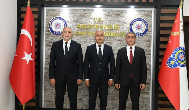 Rektör Karahocagil’den Emniyet Müdürü Görücü’ye Nezaket Ziyareti