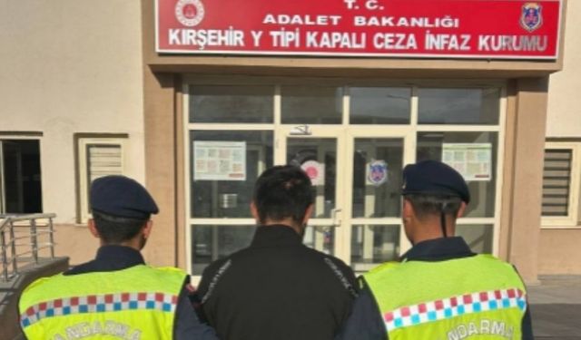 3 Yıl 4 Ay Cezası Bulunan Zanlı Tutuklandı