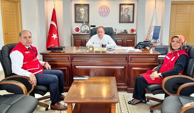Kırşehir’de Kızılay ve Eğitim İş Birliği Görüşmesi