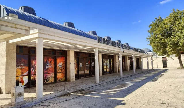 Kırşehir’de Sanat Galerisi’nde Atölye ve Sergi Buluşması