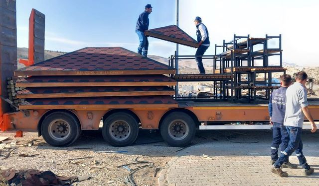 Sanayi Dükkanları ve Meydan Düzenlemesi Tamamlanıyor