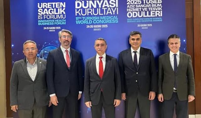 KAEÜ Rektörü Karahocagil, 11. Türk Tıp Dünyası Kurultayı’na Katıldı