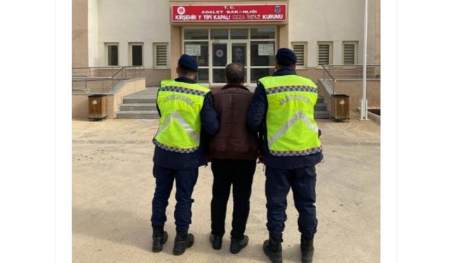 Kırşehir’de Dolandırıcılık Zanlısı Uygulama Noktasında Yakalandı