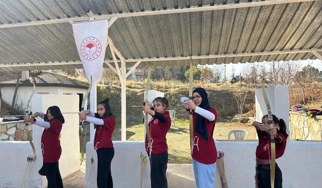 Aşıkpaşa Tabiat Parkında Ata Sporu Yaşatılıyor