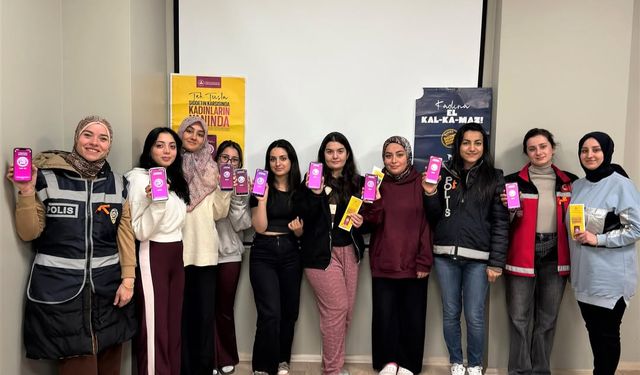 Kırşehir’de Emniyetten Öğrencilere KADES Bilgilendirmesi