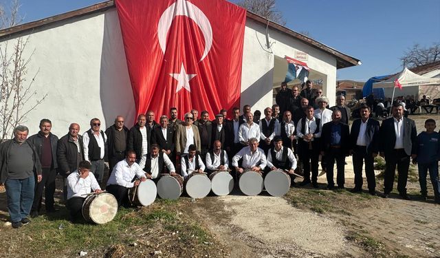 Sıdıklı Aşiretinin Kültürel Mirası Türkmen Şöleni ile Taçlandı