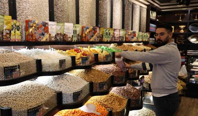 Kırşehir’de kuruyemişçiler, yılbaşında zam yapmayacak