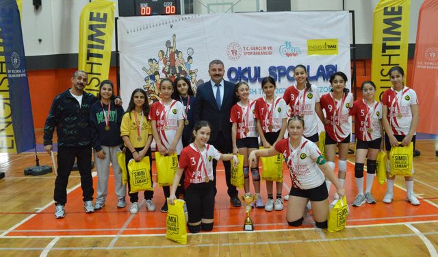 Kırşehir Spor Salonu Küçük Misafirlerini Ağırladı