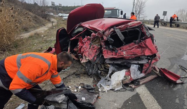 6 araçlı zincirleme kaza: 5 yaralı