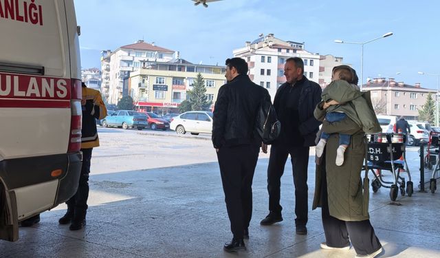 Bebeğin akciğerine fıstık kaçtı