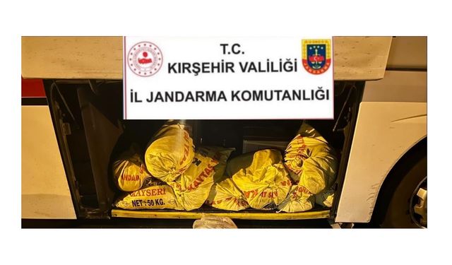 Jandarmadan Kaçak ve Bozulmuş Hayvansal Ürün Operasyonu