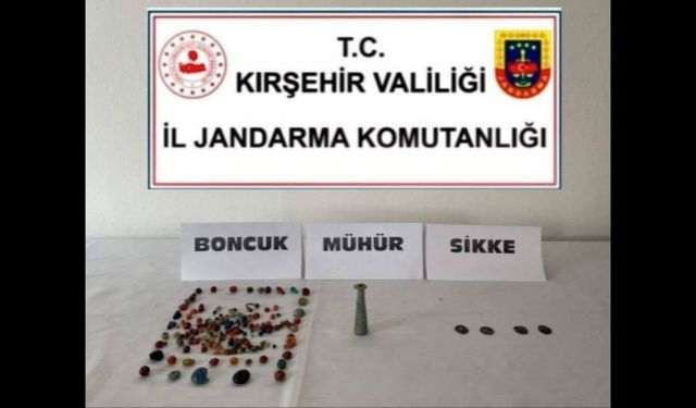 Kırşehir’de “Anadolu Mirası” Operasyonu: Tarihi Eserler Ele Geçirildi
