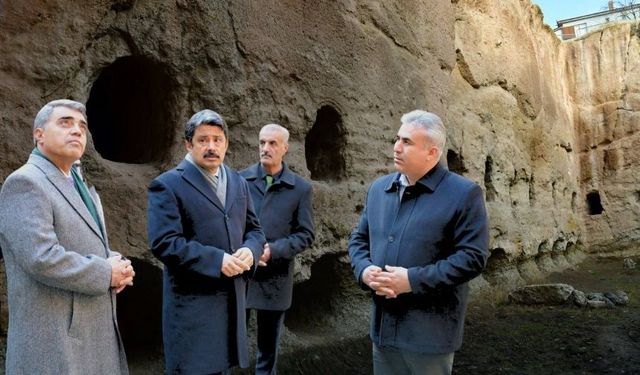 Kırşehir Dulkadirli Yeraltı Şehri’nde İnceleme