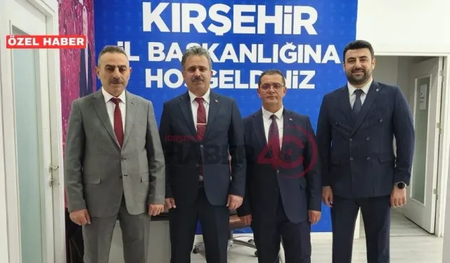 AK Parti’de Merkez İlçe Başkanlığı İçin Temayül Yoklaması